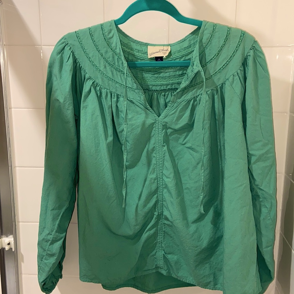 Green universal thread flowy top!!!